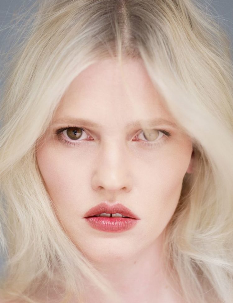 intermission-12_sid_108-121_larastone-6acb34eed1be5e326f4c52341c59b107d_thumb